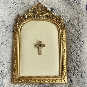 Elegant Gold Ornate Pave CZ Cross Brooche w/Emerald.